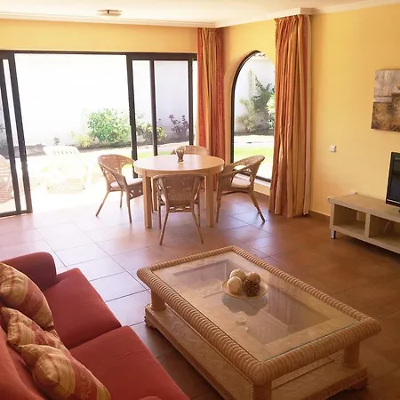 Sunclub Suites *