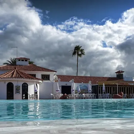 Sunclub Suites Apartment